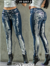 Cargar imagen en el visor de la galería, Pantalon Jeans Push Up
