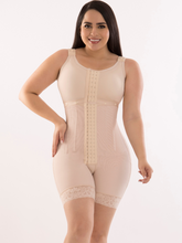 Cargar imagen en el visor de la galería, FAJA COMPLETA CON BRASIER Y VARILLAS

