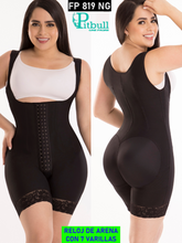 Cargar imagen en el visor de la galería, FAJA SHORT CON 3 BROCHES Y VARILLAS
