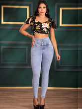 Cargar imagen en el visor de la galería, Pantalon Jeans Push Up Con Faja
