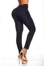 Cargar imagen en el visor de la galería, Pantalon Jeans Push Up CON FAJA
