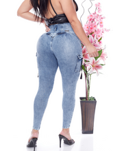 Cargar imagen en el visor de la galería, Pantalon Push Up French Terry Azul PR250019AZ
