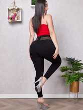 Cargar imagen en el visor de la galería, Pantalon Push Up Negro PR240115
