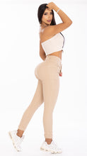 Cargar imagen en el visor de la galería, Pantalon Push Up Beige PT7662BG
