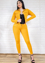Cargar imagen en el visor de la galería, Pantalon Jeans Push Up
